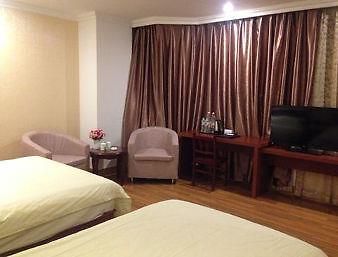 Super 8 Hotel Laiyang Chang Shan Lu Room photo